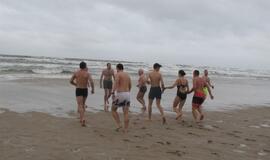 Sveikuolių maudynės