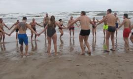 Sveikuolių maudynės