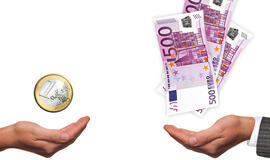 Streikavusių mokytojų algos: vieniems davė, o kitiems neliko