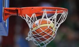 Estijos krepšininkai nugalėjo Serbijos rinktinę