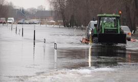 Kelyje Rusnė– Šilutė vanduo pakilo iki 85 centimetrų