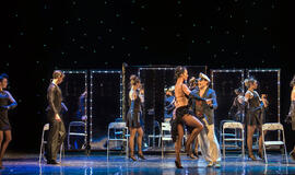 Klaipėdos koncertų salėje - miuziklas „12 kėdžių“