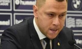 Lietuvos futbolas skendi skolose