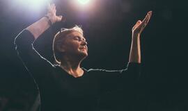 Senjorams - galimybė dalyvauti tarptautiniame šiuolaikinio šokio ir violončelių muzikos projekte