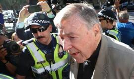 Suimtas dėl vaikų lytinio išnaudojimo kaltu pripažintas kardinolas Dž.Pelas