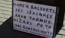 Gatvėse - agitacija prieš rinkimus