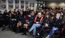 Atvirų durų diena policijoje vėl sukvietė būrius moksleivių