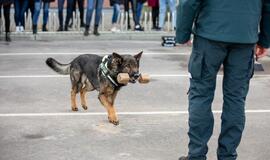 Atvirų durų diena policijoje vėl sukvietė būrius moksleivių