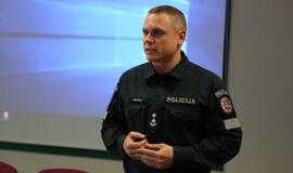 Atvirų durų diena policijoje vėl sukvietė būrius moksleivių