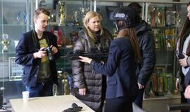 Atvirų durų diena policijoje vėl sukvietė būrius moksleivių