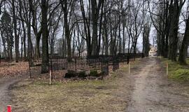 Šilutėje kovos ringu virto kapinės