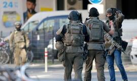 Vokietija: dėl grasinimų susprogdinti evakuotos šešių miestų rotušės