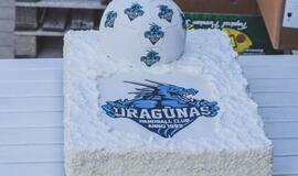 „Dragūno“ gimtadienis prie jūros: rankinis, tortas ir staigmena iš Suomijos