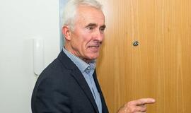 Įvertino Kepenio žodžius apie skiepų sudėtį: daro didelę žalą