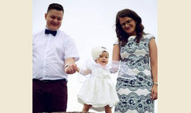 Paslaptingos ligos kankinami tėvai gyvena viltimi