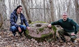 Renavo dvaro apylinkėse rasta kuršių šventvietė