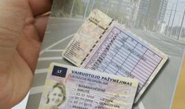 Dėl vairuotojo pažymėjimo tapatybei nustatyti - nežinia