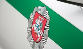 Moteris peiliu dūrė į pilvą savo pažįstamai