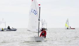 Beveik 200 buriuotojų Nidoje orai nepašykštėjo iššūkių