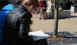 Klaipėdos jaunimas skaito knygas