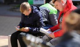 Klaipėdos jaunimas skaito knygas