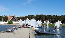 Beveik 200 buriuotojų Nidoje orai nepašykštėjo iššūkių