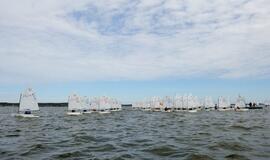 Beveik 200 buriuotojų Nidoje orai nepašykštėjo iššūkių