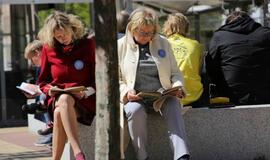 Klaipėdos jaunimas skaito knygas