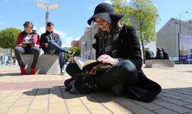 Klaipėdos jaunimas skaito knygas