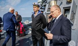 Jūra sužydėjo gėlėmis – pagerbti žuvusieji