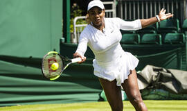 Vimbldono turnyre - 15-metės pergalė prieš Venus Williams