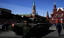 Išgirtoji rusiška „Armata“ pasirodė netinkama