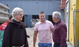 Dovana vaikučiams - po Danės upę vikingų valtimis