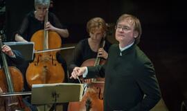 Klaipėdoje liejosi lūpinės armonikėlės trelės