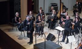 Klaipėdoje liejosi lūpinės armonikėlės trelės