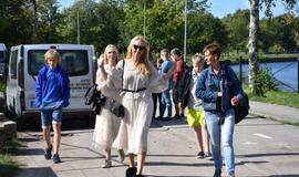 Dovana vaikučiams - po Danės upę vikingų valtimis