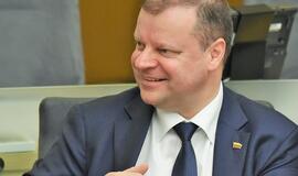 Siūlo peržiūrėti draudimą prekiauti alkoholiu lauko kavinėse