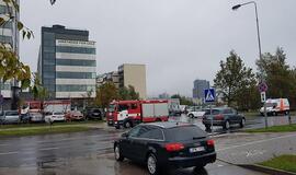 Į Klaipėdos dangoraižį nuskubėjo gelbėtojai