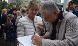 Už teisę gyventi be smarvės!