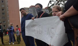 Už teisę gyventi be smarvės!