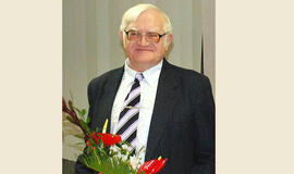 Žymus Lietuvos istorikas dr. Algirdas Matulevičius apie Mažosios Lietuvos ir lietuvininkų fenomeną Europos kultūroje.  Keletas pastebėjimų ir palinkėjimų skaitytojui