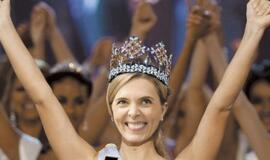 Agnė Bilotaitė ruošiasi grožio konkursui