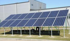 2 GW ribojimas komercinėms saulės elektrinėms neturėtų būti panaikintas