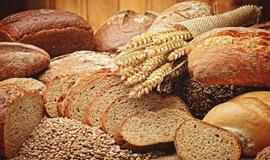 Kokio vieno ingrediento pamirštame ieškoti duonoje?