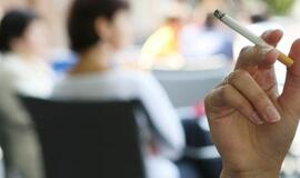 Austrijoje įsigaliojo draudimas rūkyti baruose ir restoranuose