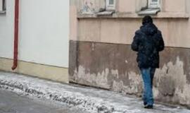 Europoje vienus „kepina“ karštis, kitur sniegas, šaltis ir audros