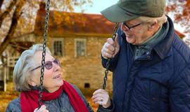 Gelbėjimo planas vyresniems nei 54-eri: kasmet didesnės pensijos ir lengvesnis įsidarbinimas