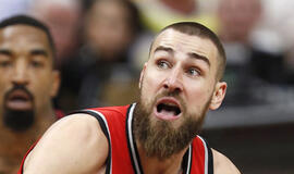 Jonas Valančiūnas pelnė 10 taškų, atkovojo 10 kamuolių, bet „Grizzlies“ patyrė nesėkmę