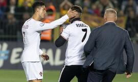 Lietuvos rinktinės lėktuve į Portugaliją – pas C.Ronaldo bėgęs aistruolis