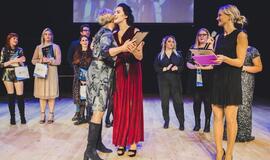 "Išlįst į šviesą" akimirkos